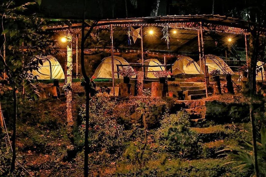 Nebula Nest Tent Camping מונאר